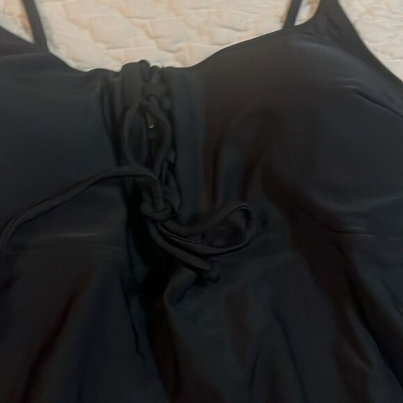 Shekini Black Swimsuit - Picture 2 of 6